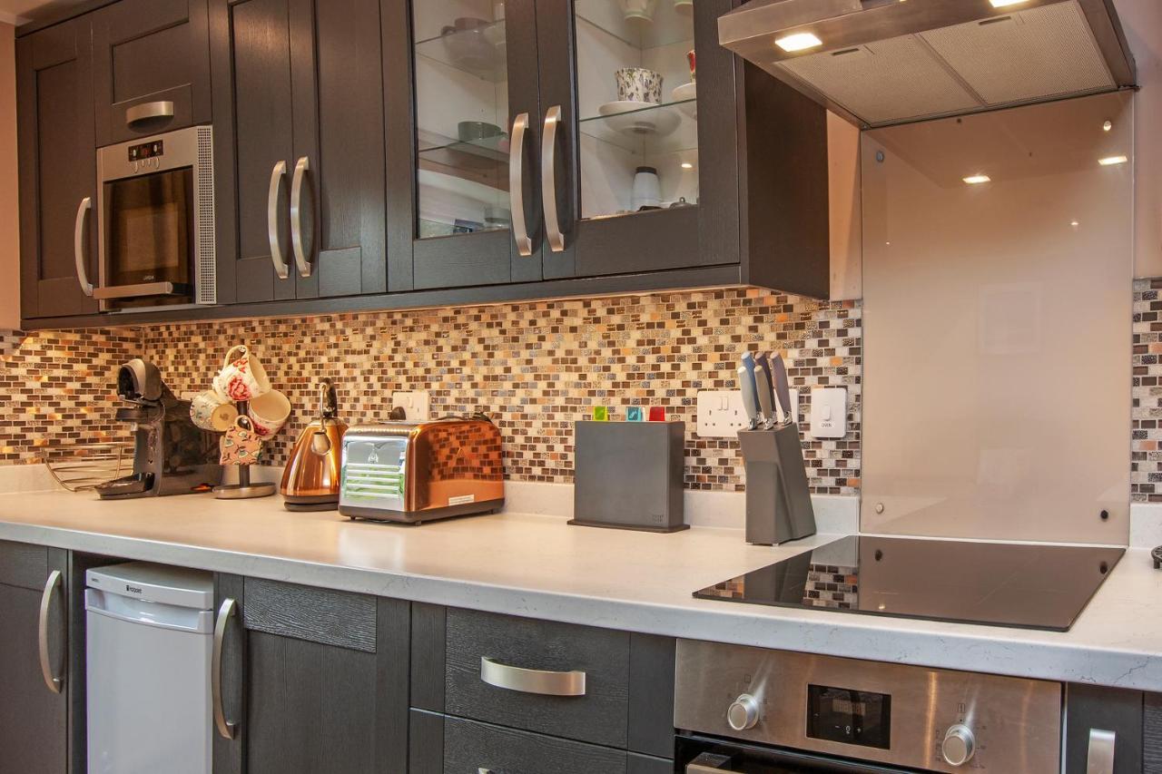 Premium Studio Apt “C” โอบาน ภายนอก รูปภาพ